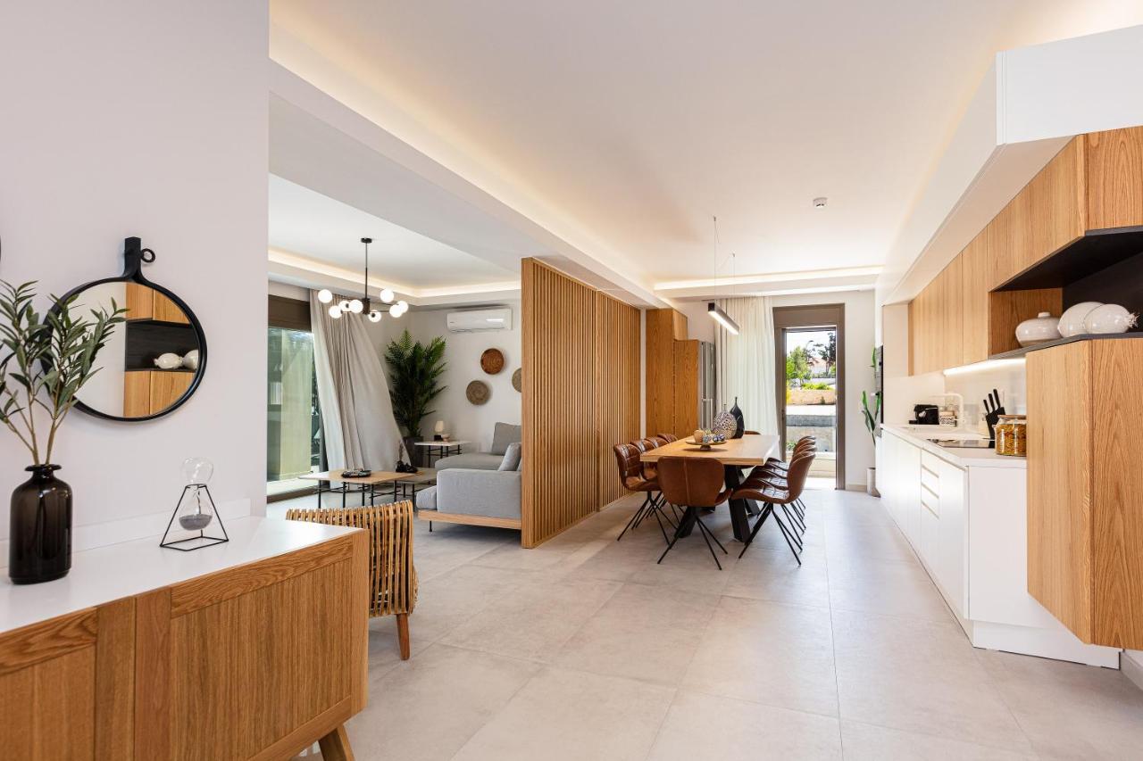 Lagoon Seabreeze Villa, Sumptuous Retreat, By Thinkvilla Pánormos Esterno foto