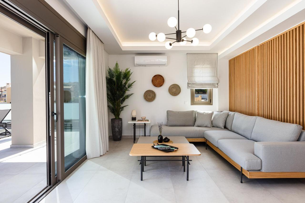 Lagoon Seabreeze Villa, Sumptuous Retreat, By Thinkvilla Pánormos Esterno foto