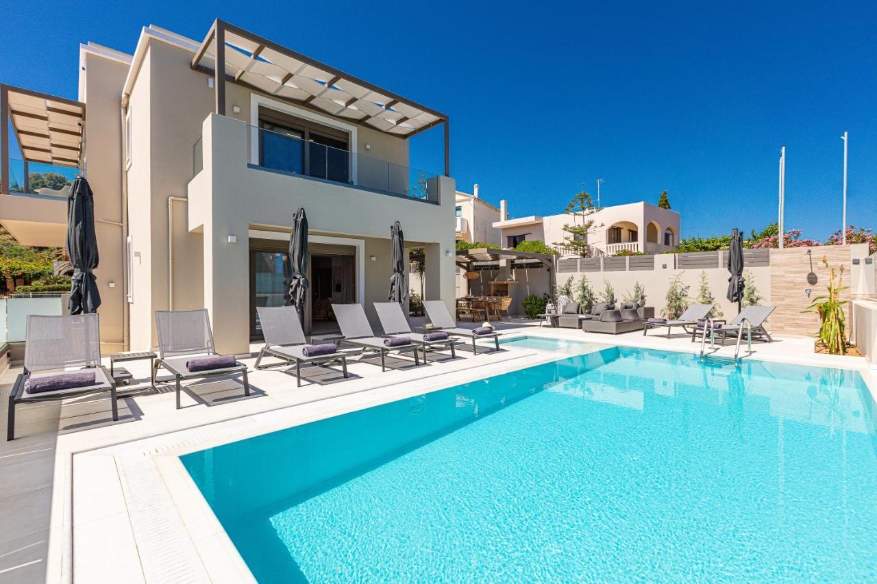 Lagoon Seabreeze Villa, Sumptuous Retreat, By Thinkvilla Pánormos Esterno foto