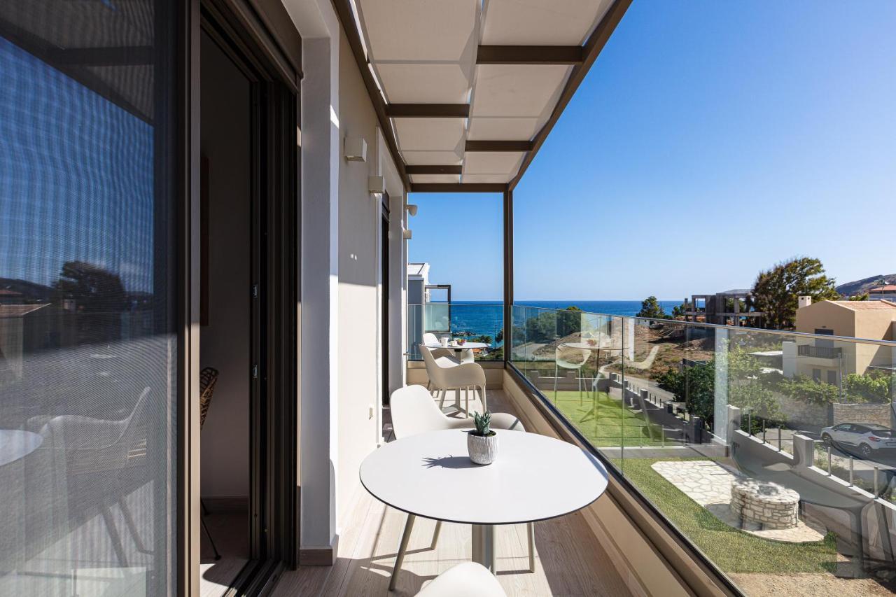 Lagoon Seabreeze Villa, Sumptuous Retreat, By Thinkvilla Pánormos Esterno foto